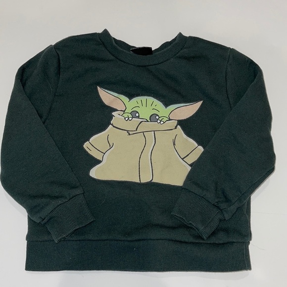 BABY YODA/STAR WARS KIDS SWEATSHIRT - Picture 3 of 7